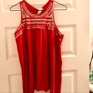 Bedazzled Red and Silver Flowy Tank Size XL 🌹❤️